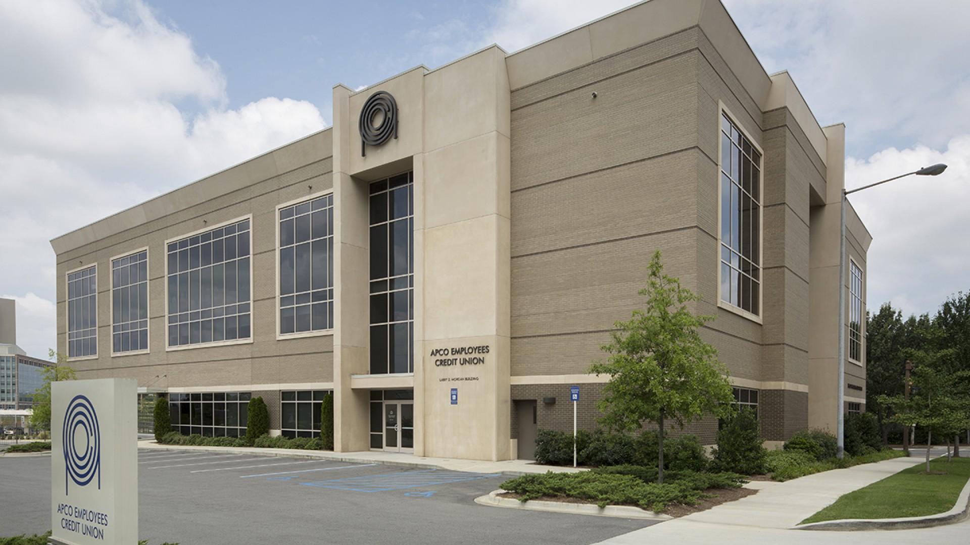 APCOCreditUnionDowntown-01-1